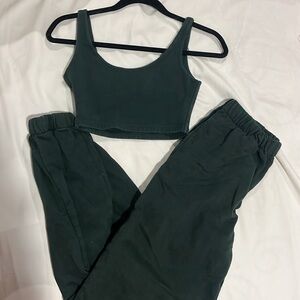 BRANDY MELVILLE JOHN GALT DARK GREEN SET